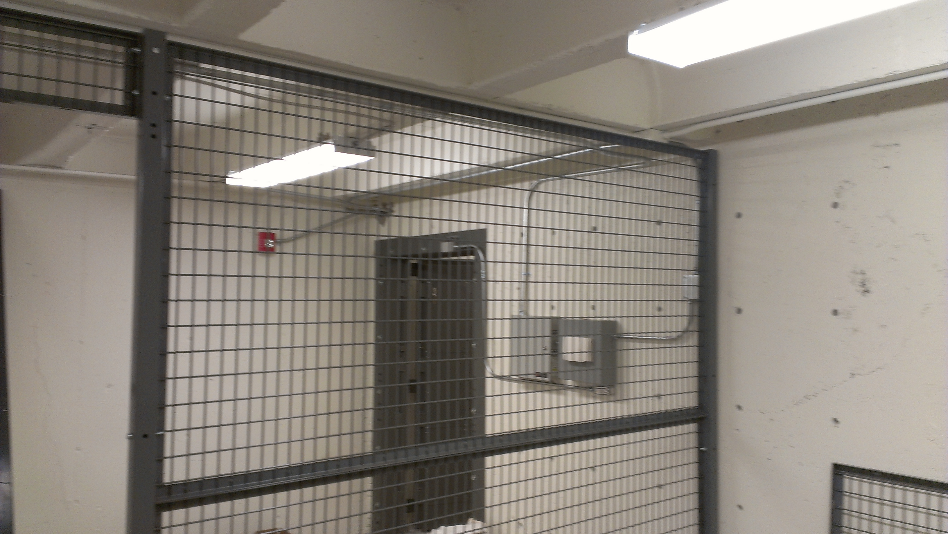 Chain Link Storage Cage 8663285066 NationWide Shelving